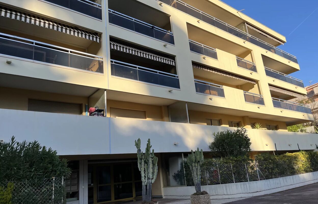 appartement 2 pièces  m2 à vendre à Nice (06200)