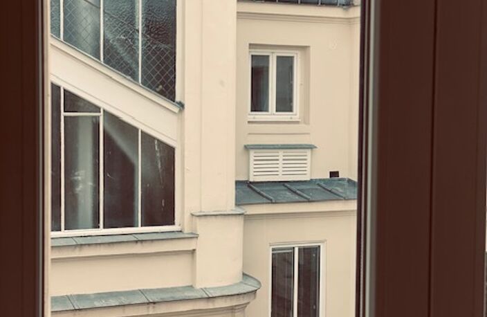 PROCHE DE LA RUE DE BRTAGNE — photo 2