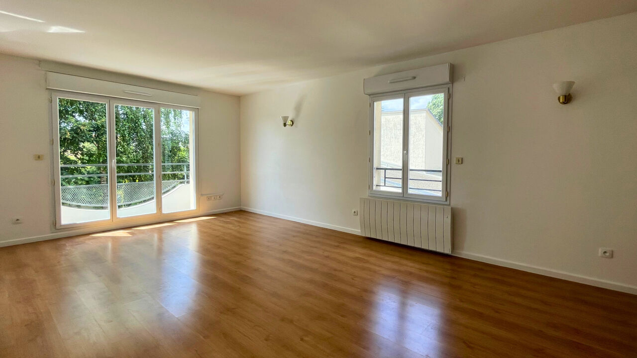 appartement 4 pièces 80 m2 à louer à Sainte-Geneviève-des-Bois (91700)