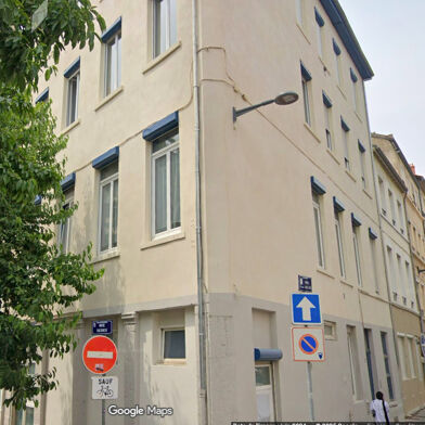 Appartement 4 pièces 1275 €