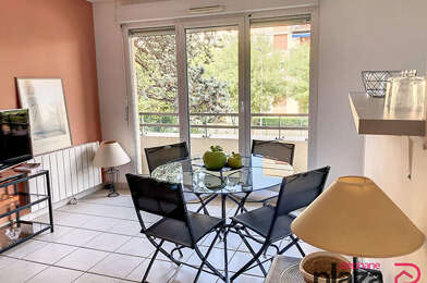 Appartement 2 pièces 957 €