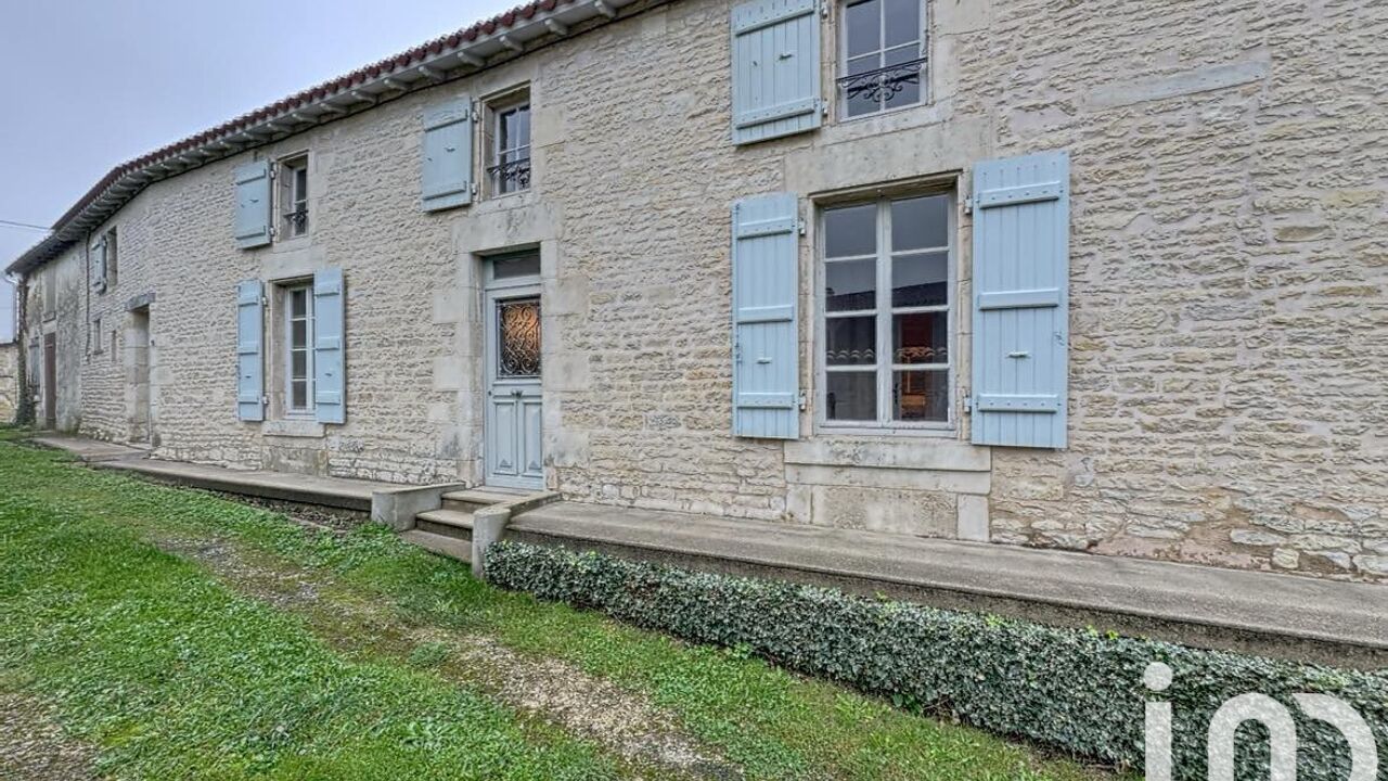 maison 5 pièces 146 m2 à vendre à Arçais (79210)