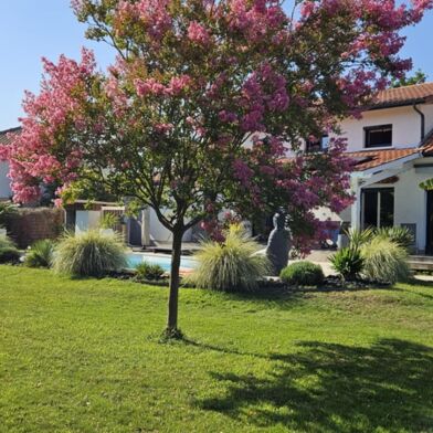 Maison 9 pièces 731000 €