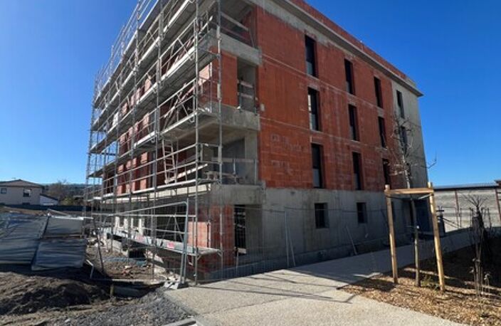 T2 — photo 2