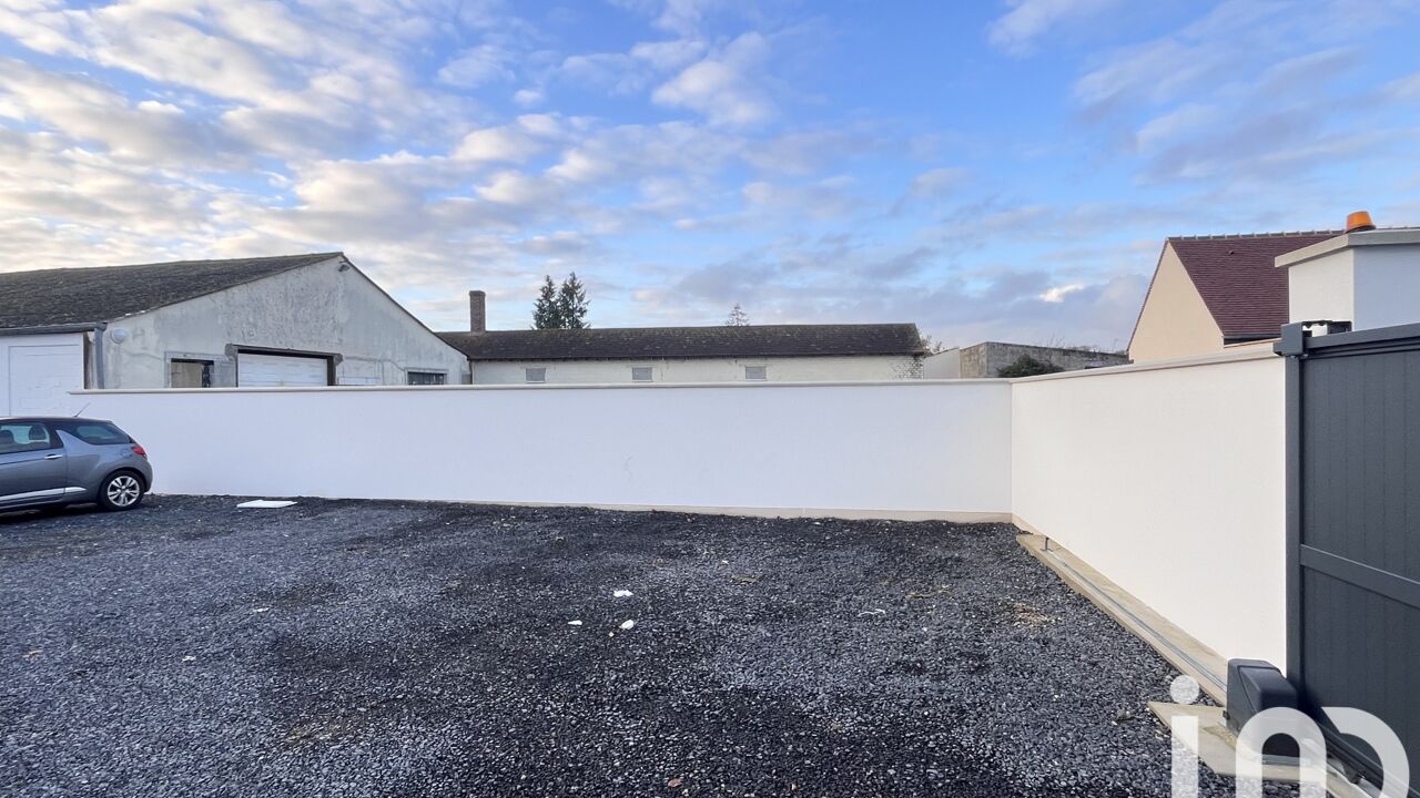 garage  pièces 150 m2 à vendre à Margny-Lès-Compiègne (60280)