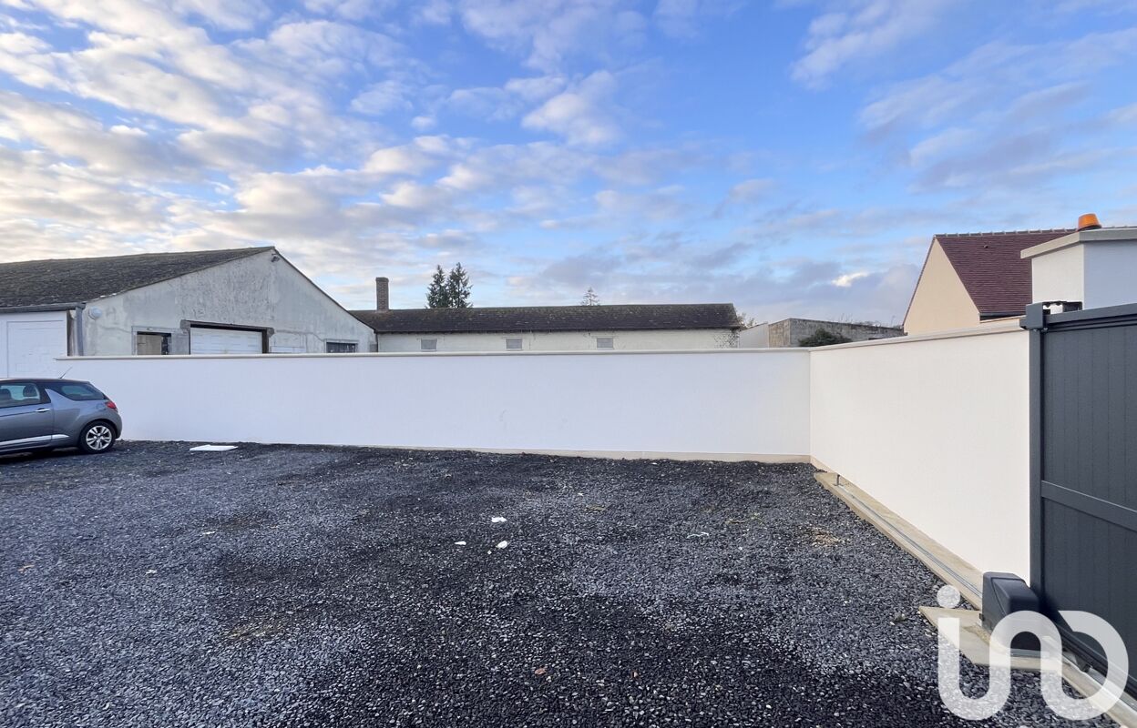 garage  pièces 150 m2 à vendre à Margny-Lès-Compiègne (60280)