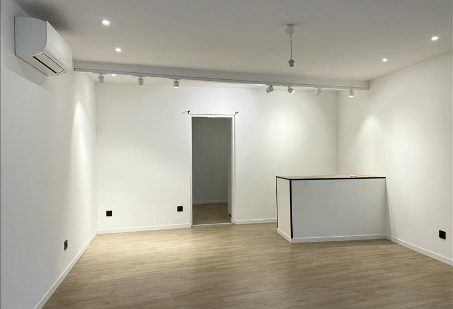 Vente immeuble   Casteljaloux (47700) — photo 1