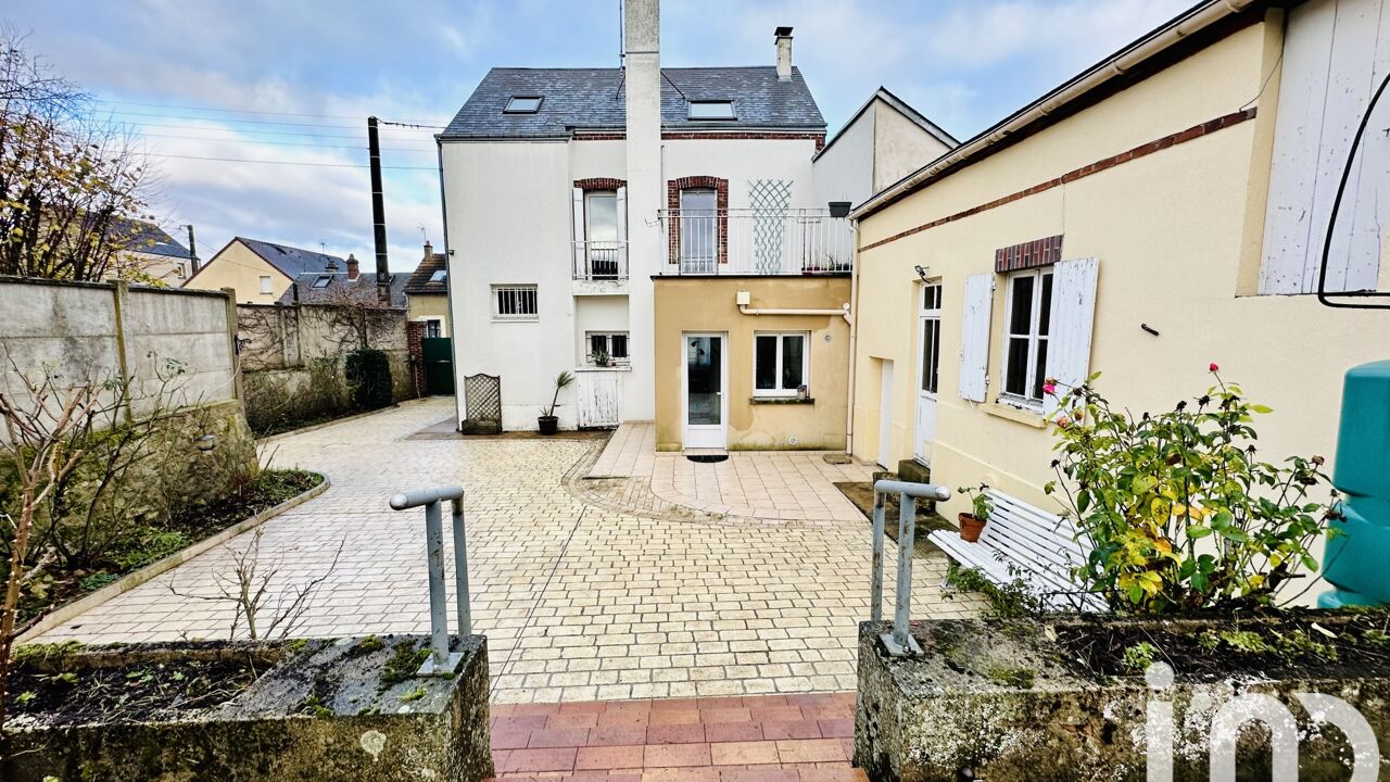 maison 6 pièces 118 m2 à vendre à Chartres (28000)