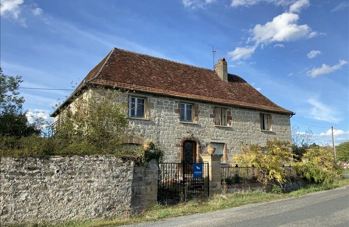 Maison en pierre de 7 pièces principales — photo 2