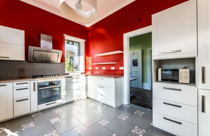 Maison en pierre de 14 pièces principales — photo 3
