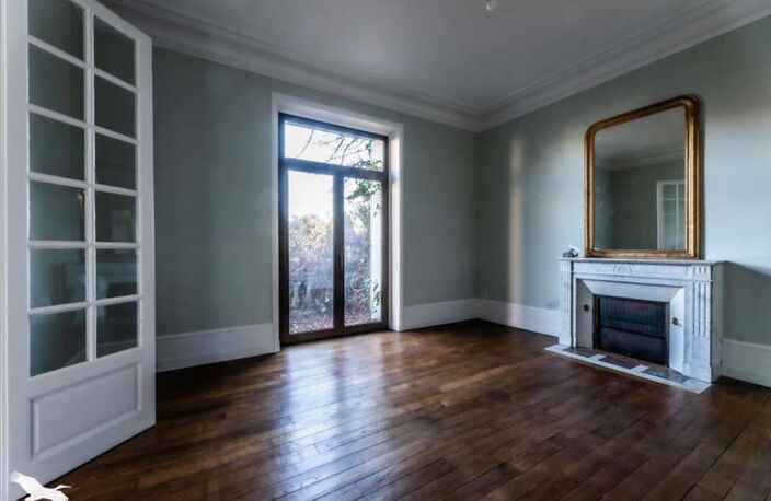 Maison en pierre de 14 pièces principales — photo 5