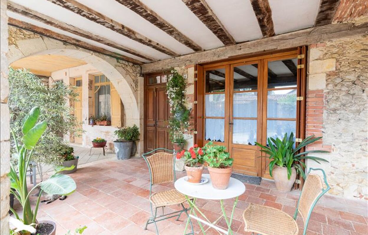 maison 5 pièces 174 m2 à vendre à Roquefort (40120)