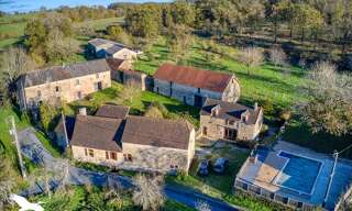 Maison 15 Pièces 431 m² à vendre à Thenon (24210)