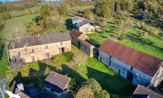 Maison 4 Pièces 170 m² à vendre à Thenon (24210)