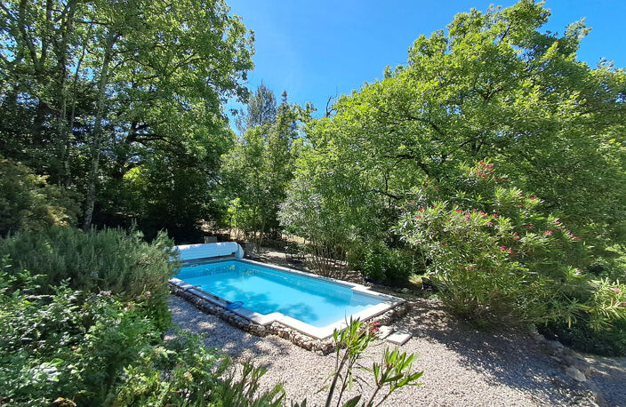 À VENDRE BELLE VILLA ET GRAND JARDIN SECTEUR SAINT HIPPOLYTE DU FORT — photo 2
