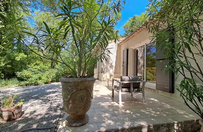 À VENDRE BELLE VILLA ET GRAND JARDIN SECTEUR SAINT HIPPOLYTE DU FORT — photo 3