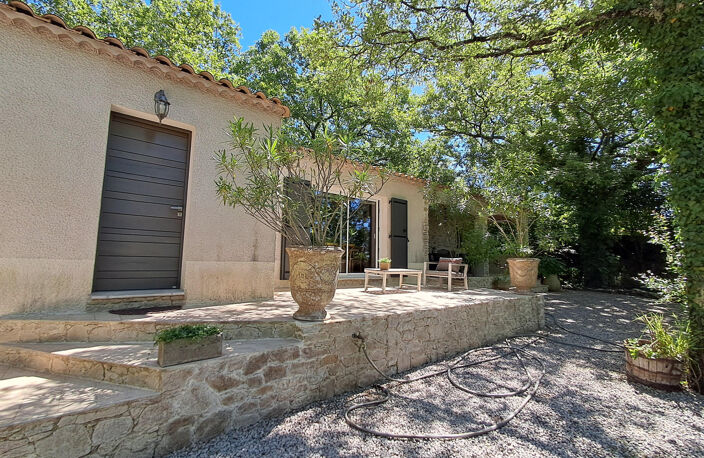 À VENDRE BELLE VILLA ET GRAND JARDIN SECTEUR SAINT HIPPOLYTE DU FORT — photo 5