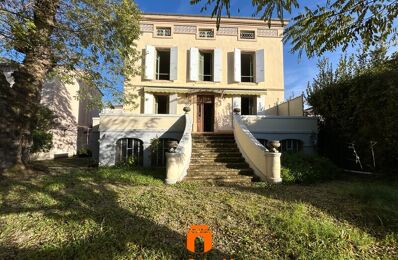 maison 9 pièces 240 m2 à vendre à Montélimar (26200)