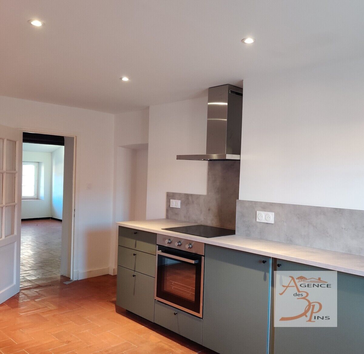 Appartement  T4 à vendre Collobrières 83610