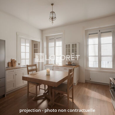 Appartement 3 pièces 104 m²