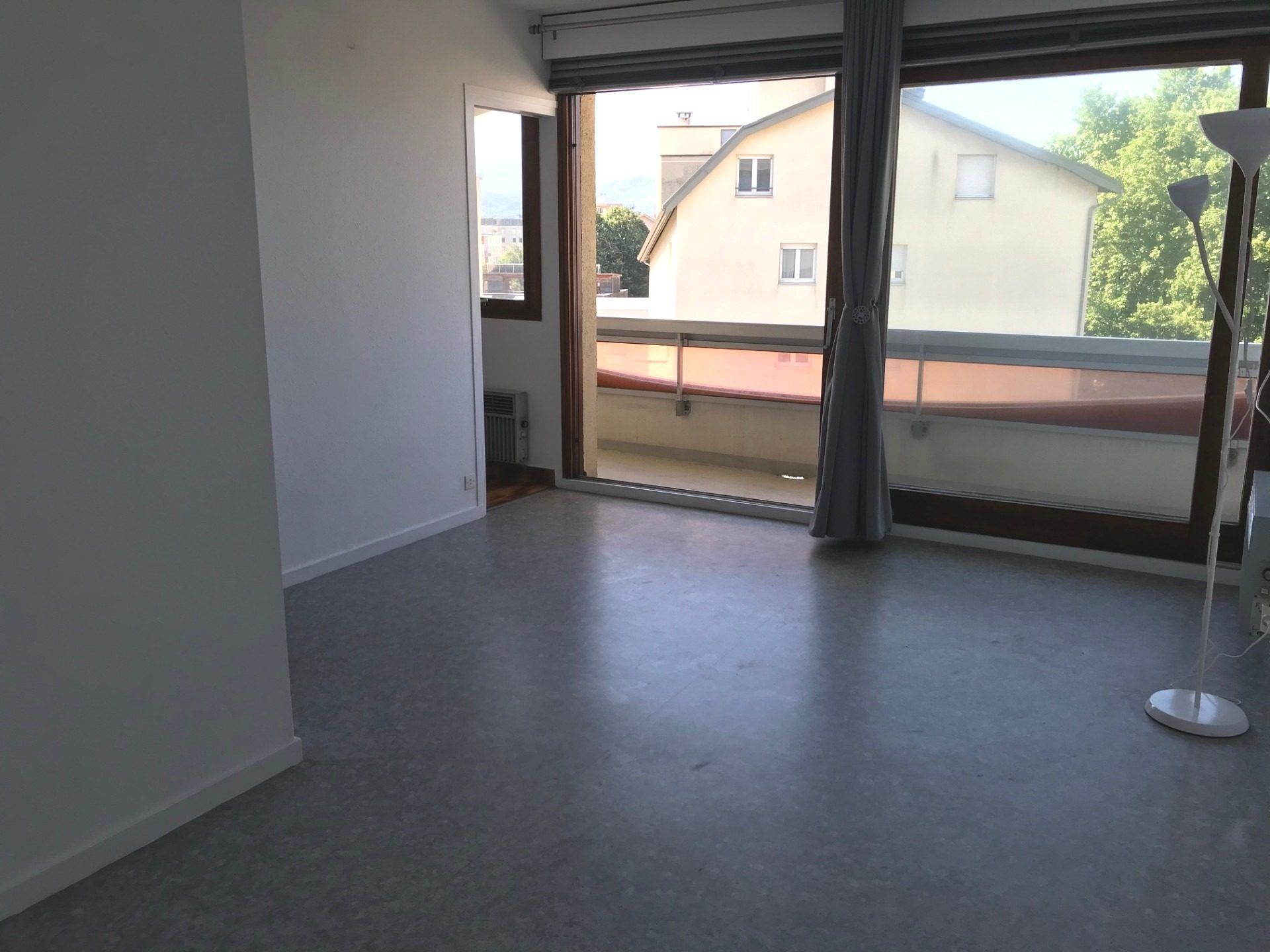 Appartement 1 pièces  à louer Grenoble 38100