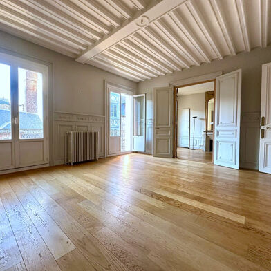 Appartement 7 pièces 136 m²