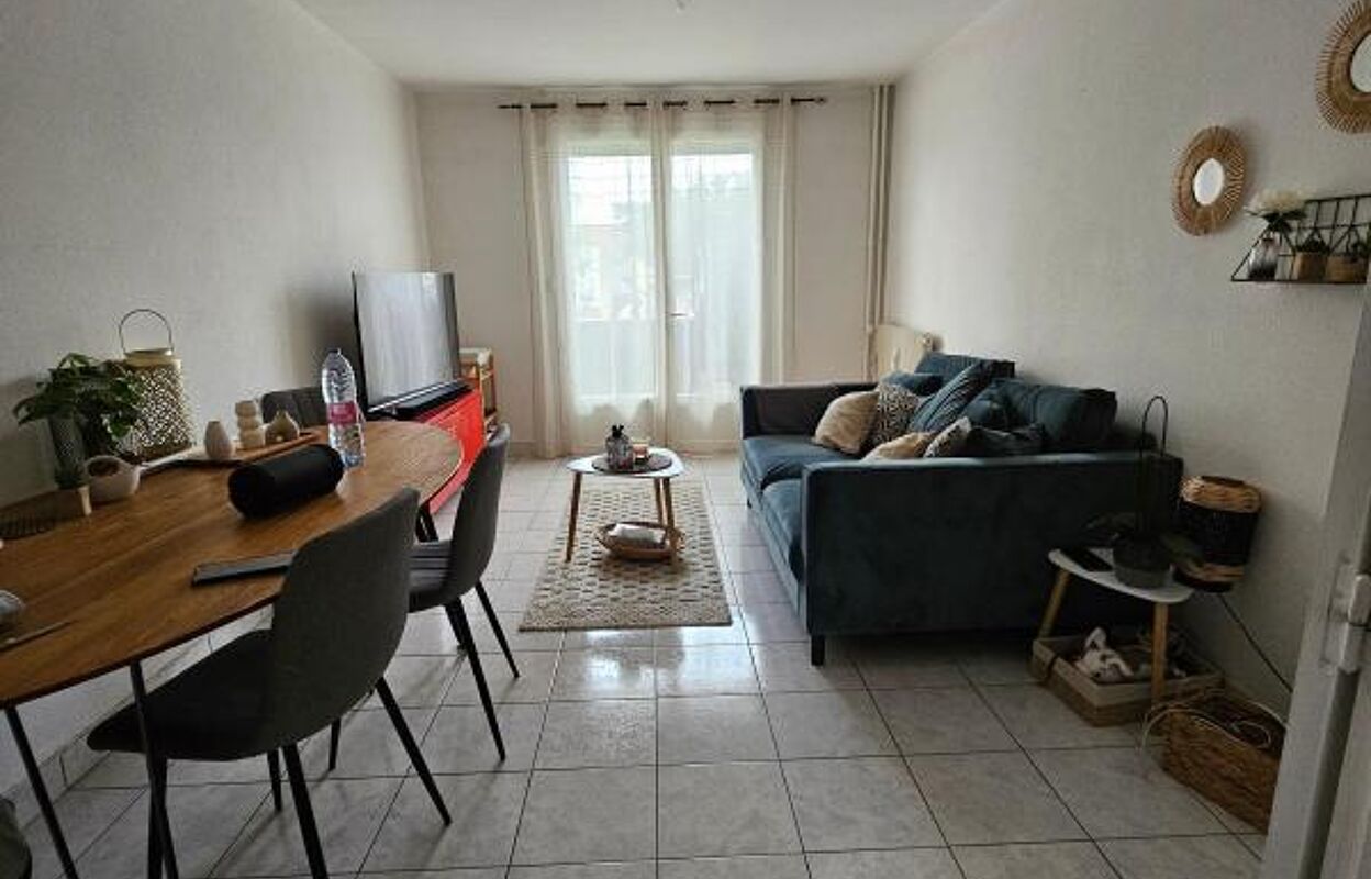 appartement 3 pièces 55 m2 à louer à Rochefort (17300)