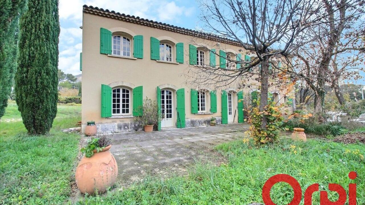 maison 6 pièces 170 m2 à vendre à Aubagne (13400)