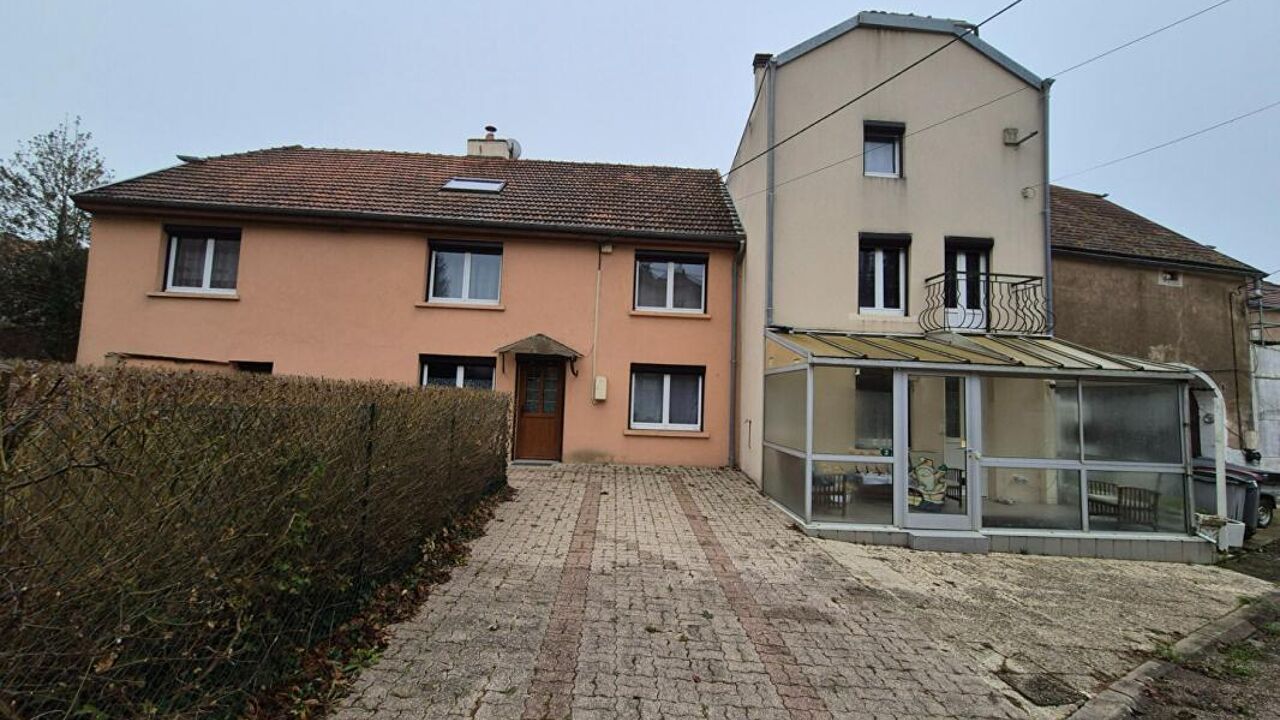 maison 7 pièces 335 m2 à vendre à Dampierre-sur-Salon (70180)