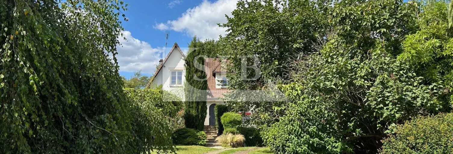 Maison 7 Pièces 168 m² à vendre à La Ville-du-Bois (91620)