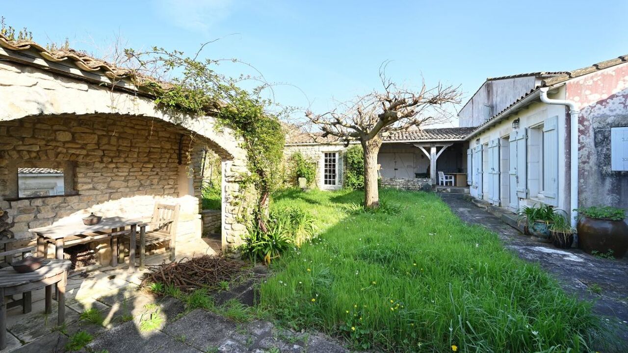 maison 7 pièces 224 m2 à vendre à Ars-en-Ré (17590)