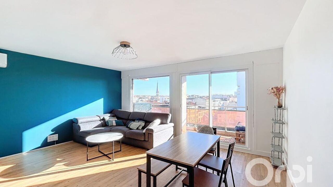 appartement 4 pièces 102 m2 à louer à Lyon 6 (69006)