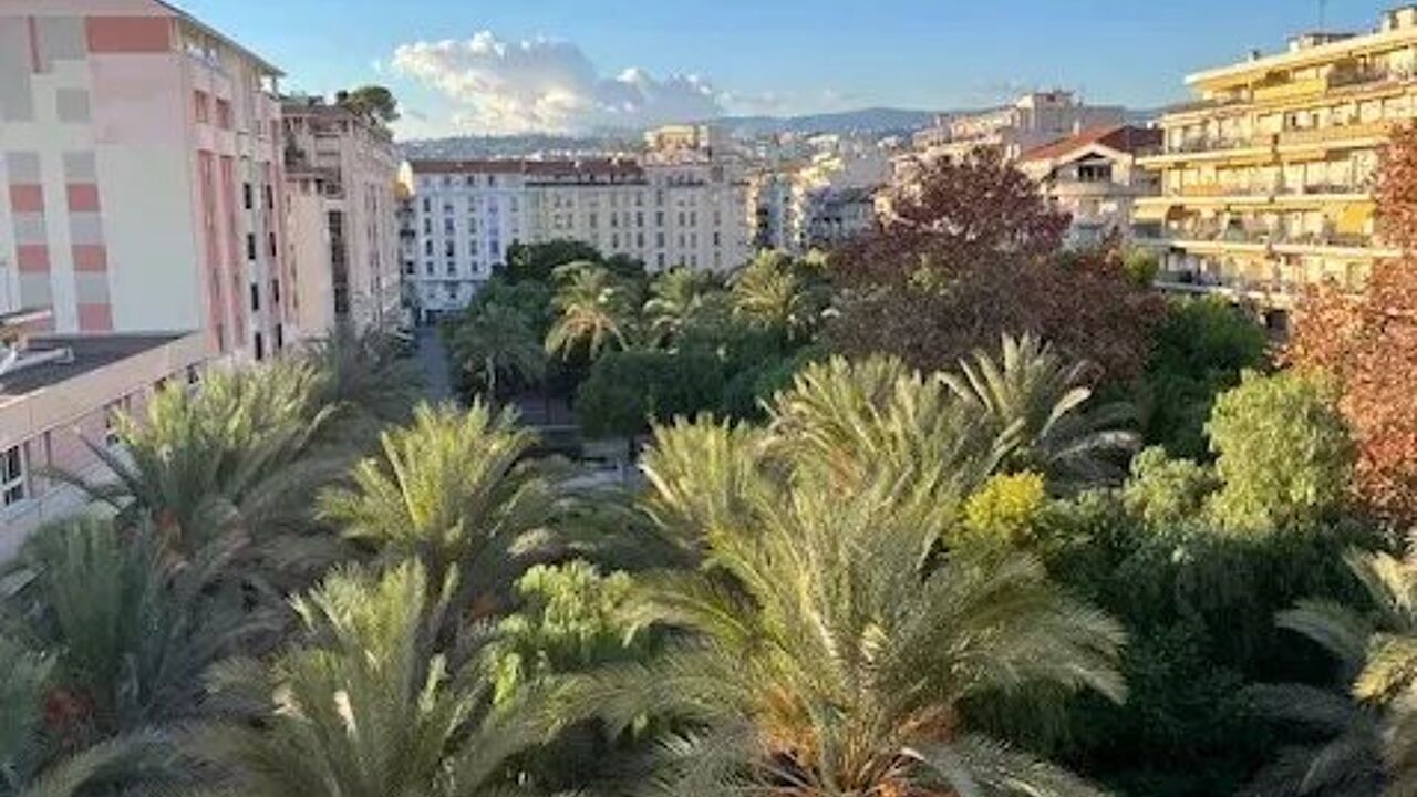 appartement 2 pièces 41 m2 à vendre à Nice (06300)