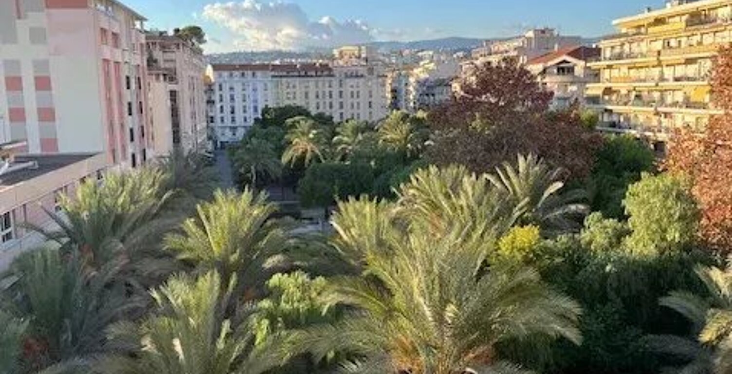 2 PIECES NICE LE PORT — photo 1
