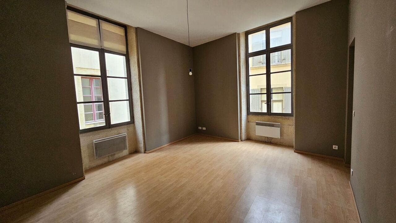 appartement 2 pièces 44 m2 à vendre à Nîmes (30000)