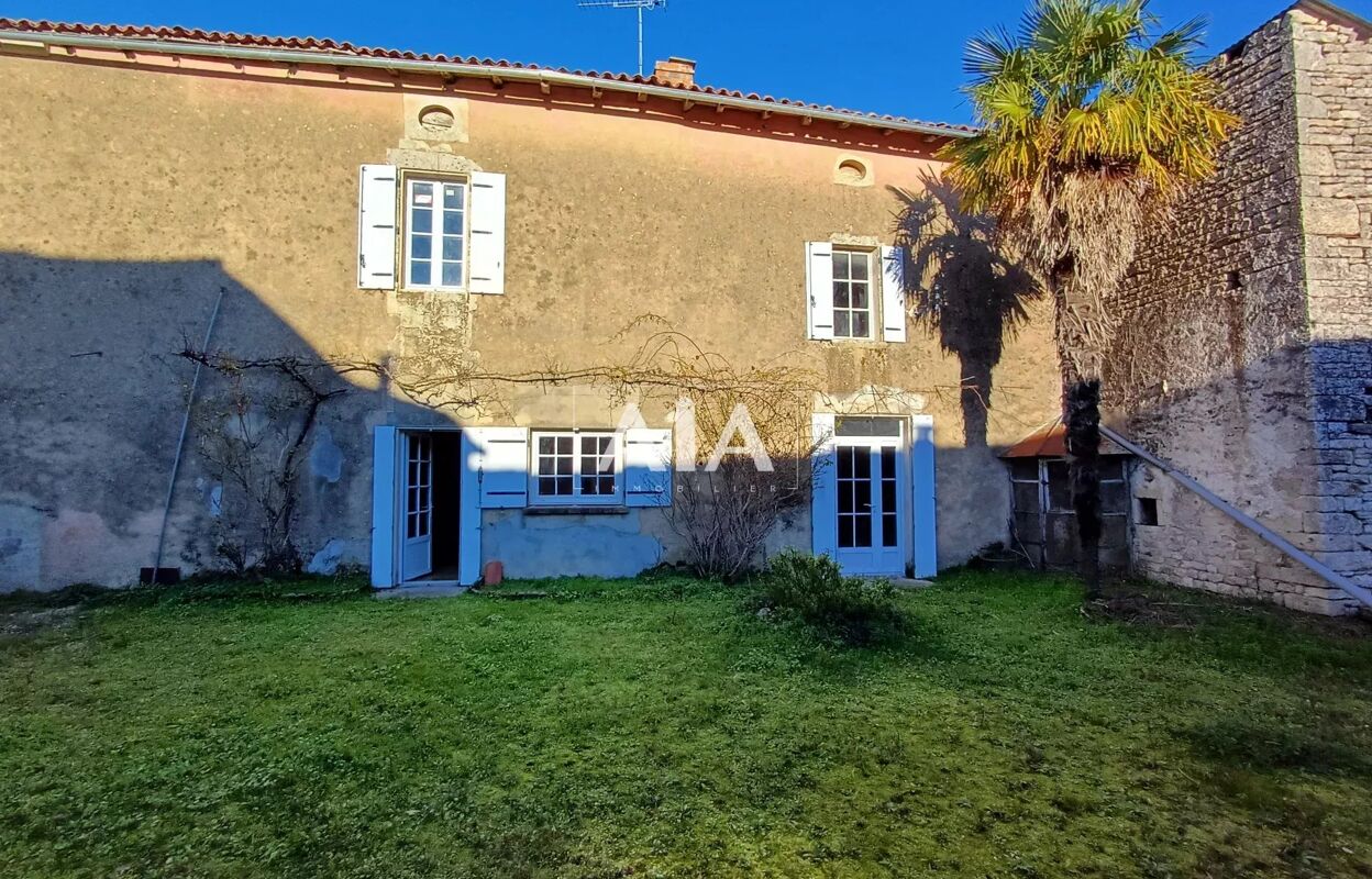 maison 7 pièces 192 m2 à vendre à Courcôme (16240)