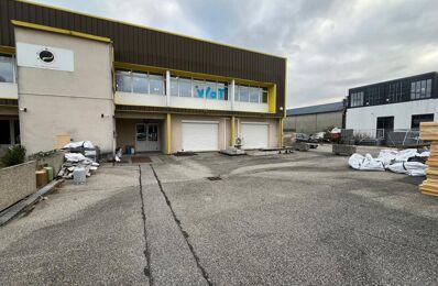 local industriel  pièces  m2 à vendre à Porte-de-Savoie (73800)