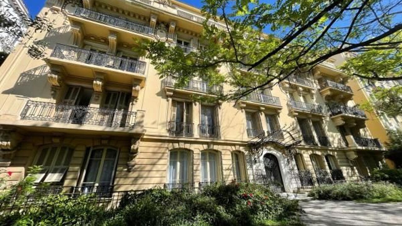 appartement 5 pièces 150 m2 à vendre à Nice (06100)