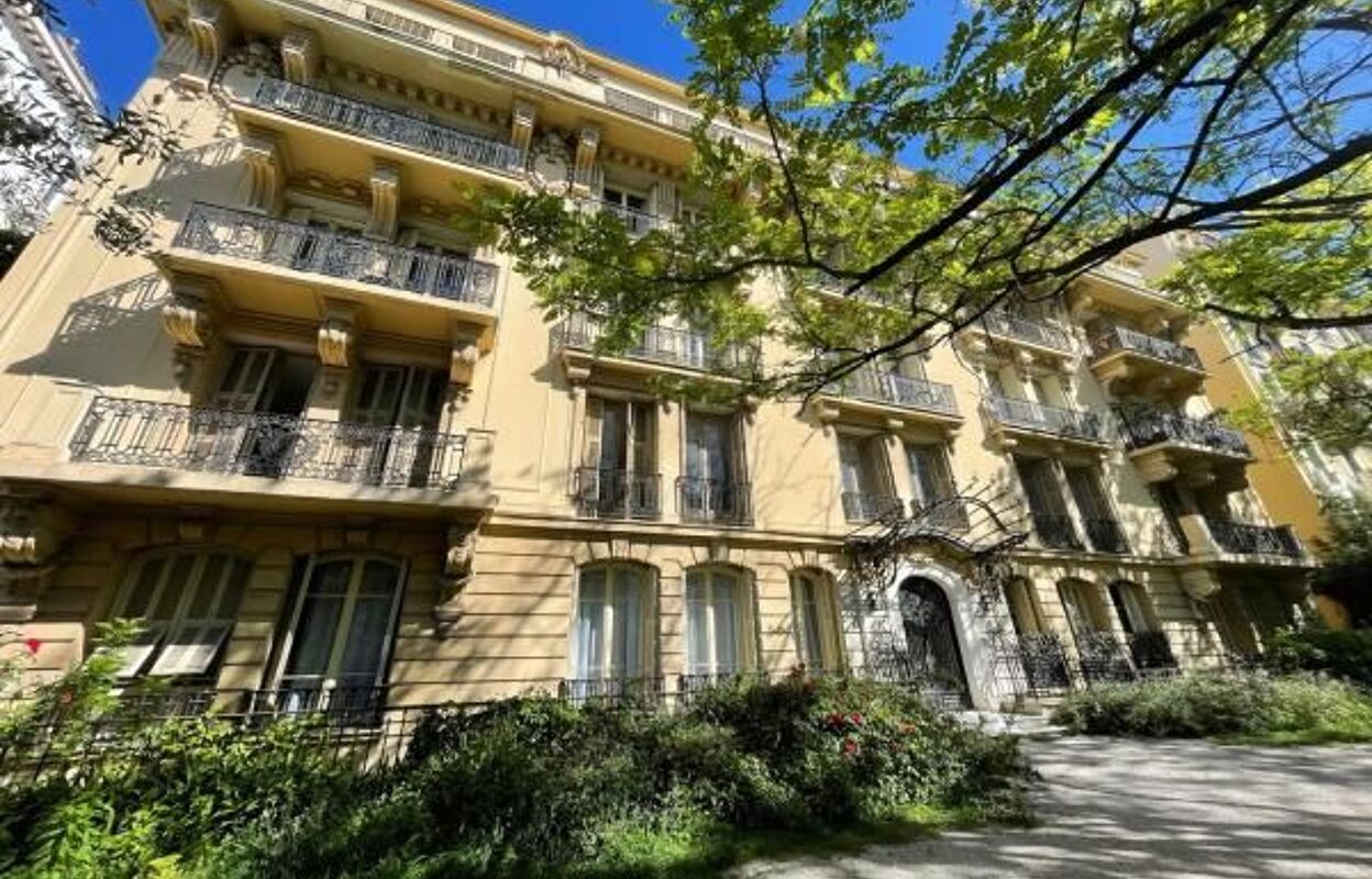 appartement 5 pièces 150 m2 à vendre à Nice (06100)