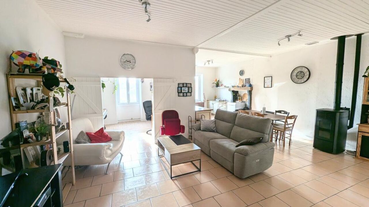 maison 6 pièces 180 m2 à vendre à Chabanais (16150)