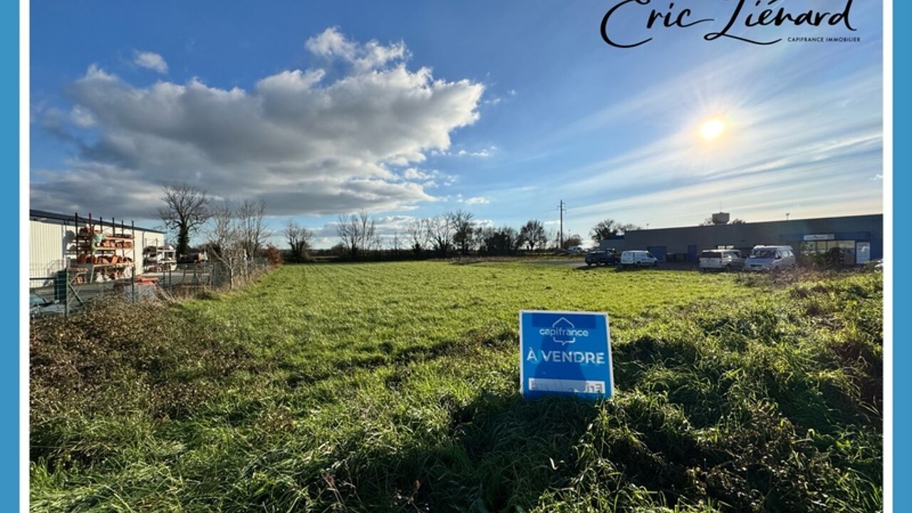 terrain  pièces 5000 m2 à vendre à Azay-le-Brûlé (79400)