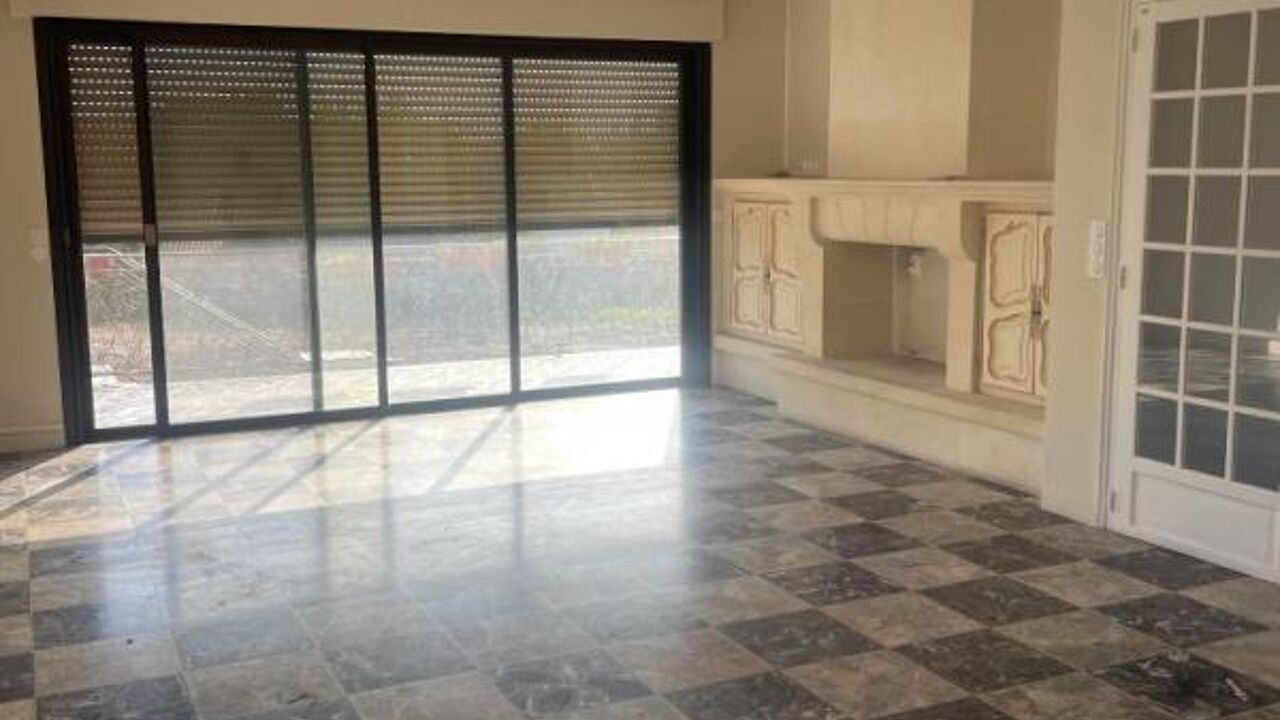 appartement 4 pièces 120 m2 à louer à Beaucaire (30300)