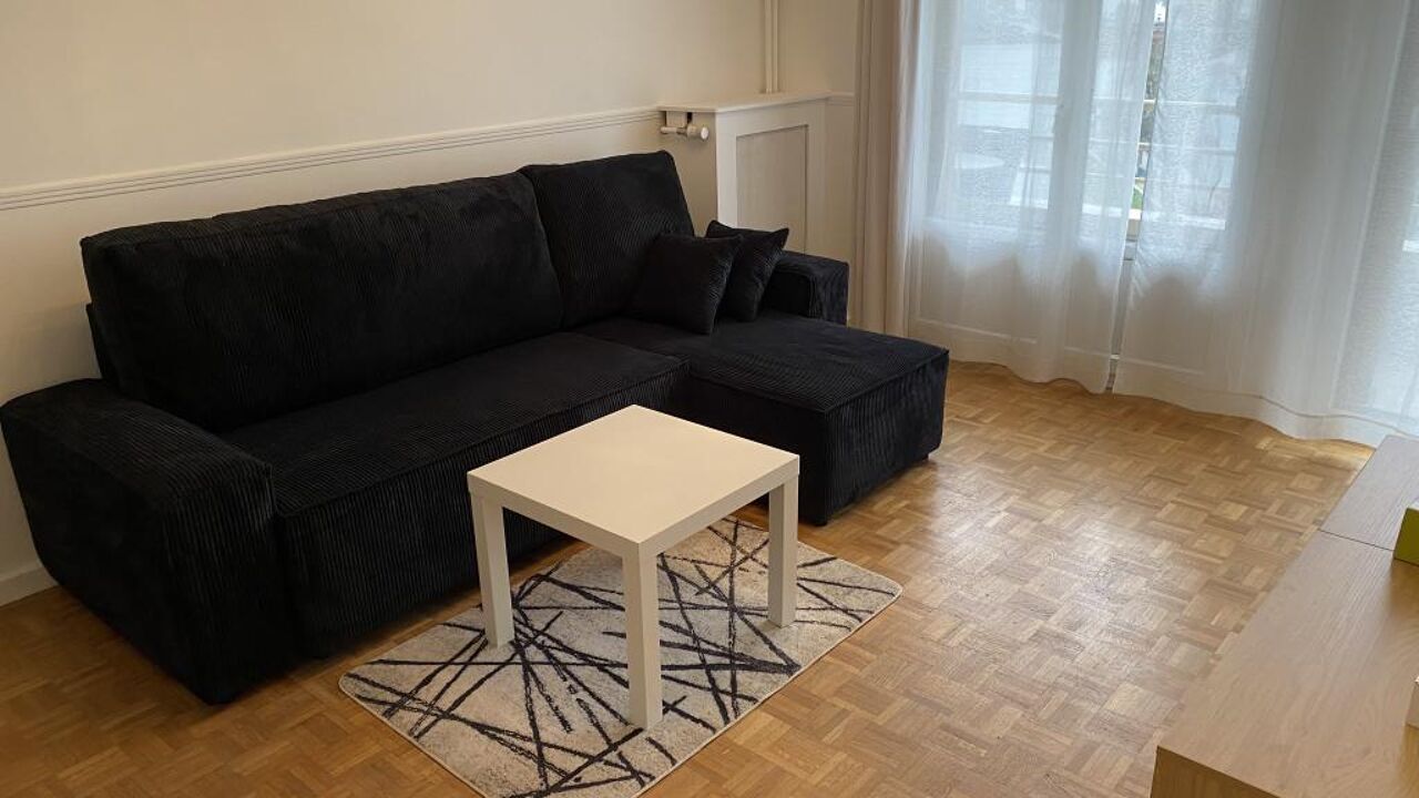 appartement 2 pièces 42 m2 à louer à Romainville (93230)