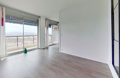 location appartement 850 € CC /mois à proximité de Lyon 2 (69002)