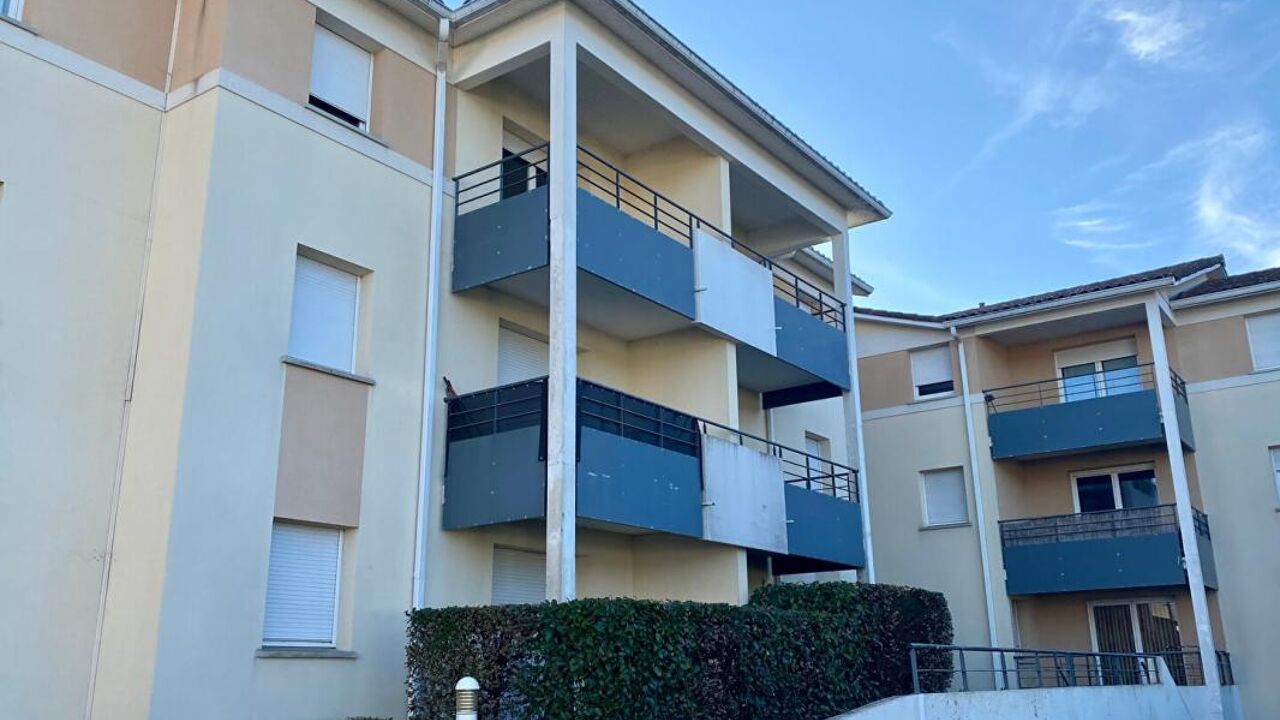 appartement 2 pièces 37 m2 à vendre à Saint-Pierre-du-Mont (40280)