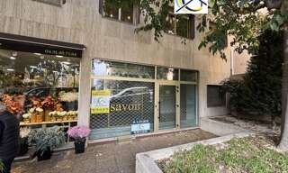 Commerce  275 m² à louer à Marseille 8 (13008)