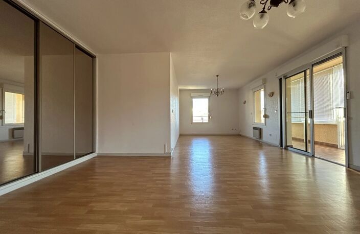 LOCATION Appartement dans résidence avec ascenseur — photo 3