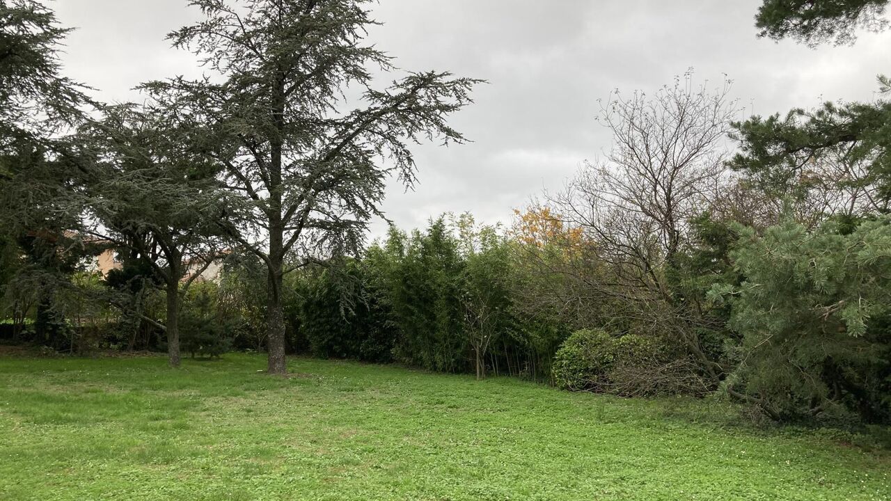 terrain  pièces 1000 m2 à vendre à Mornant (69440)