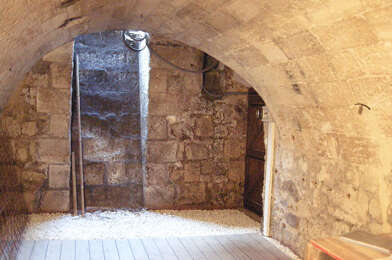 Garage  27500 €