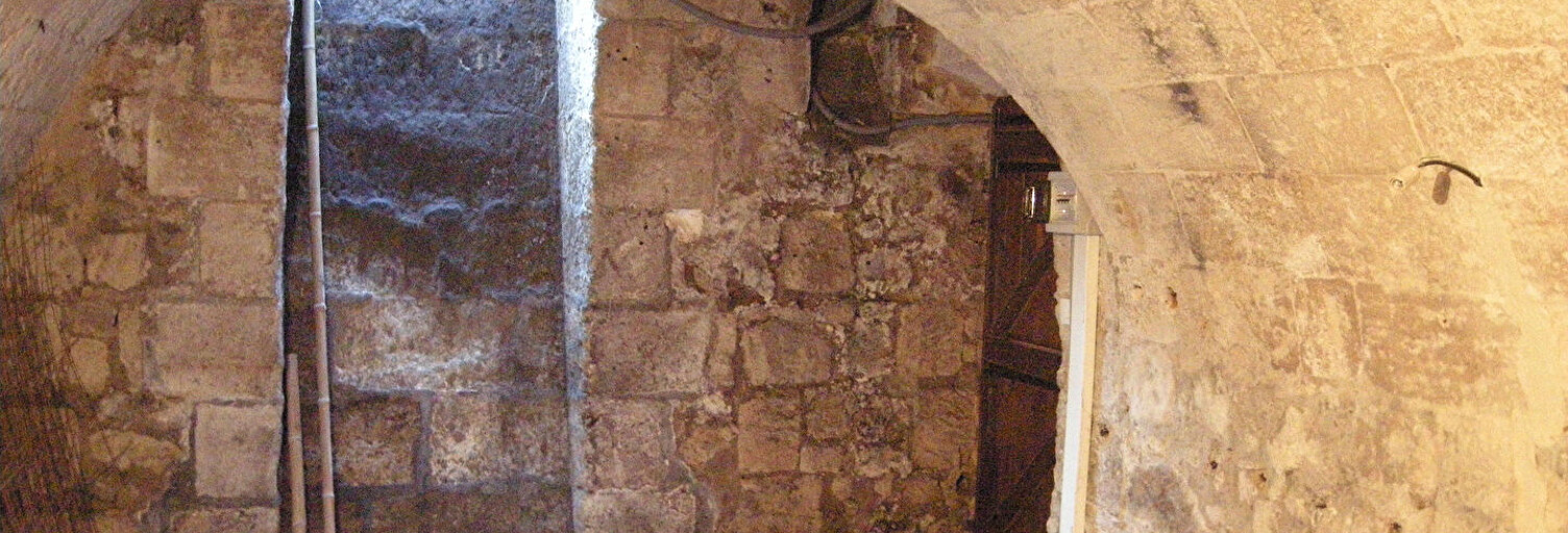 Garage  27 m² à vendre à Bordeaux (33000)